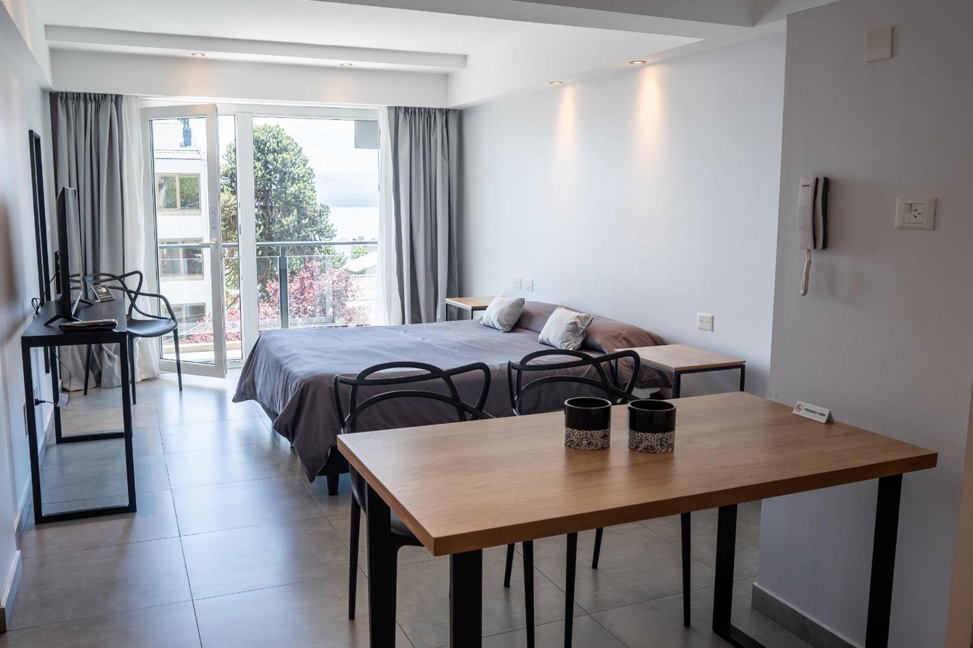 Portales De La Patagonia Apartments Сан-Карлос-де-Барілоче Екстер'єр фото