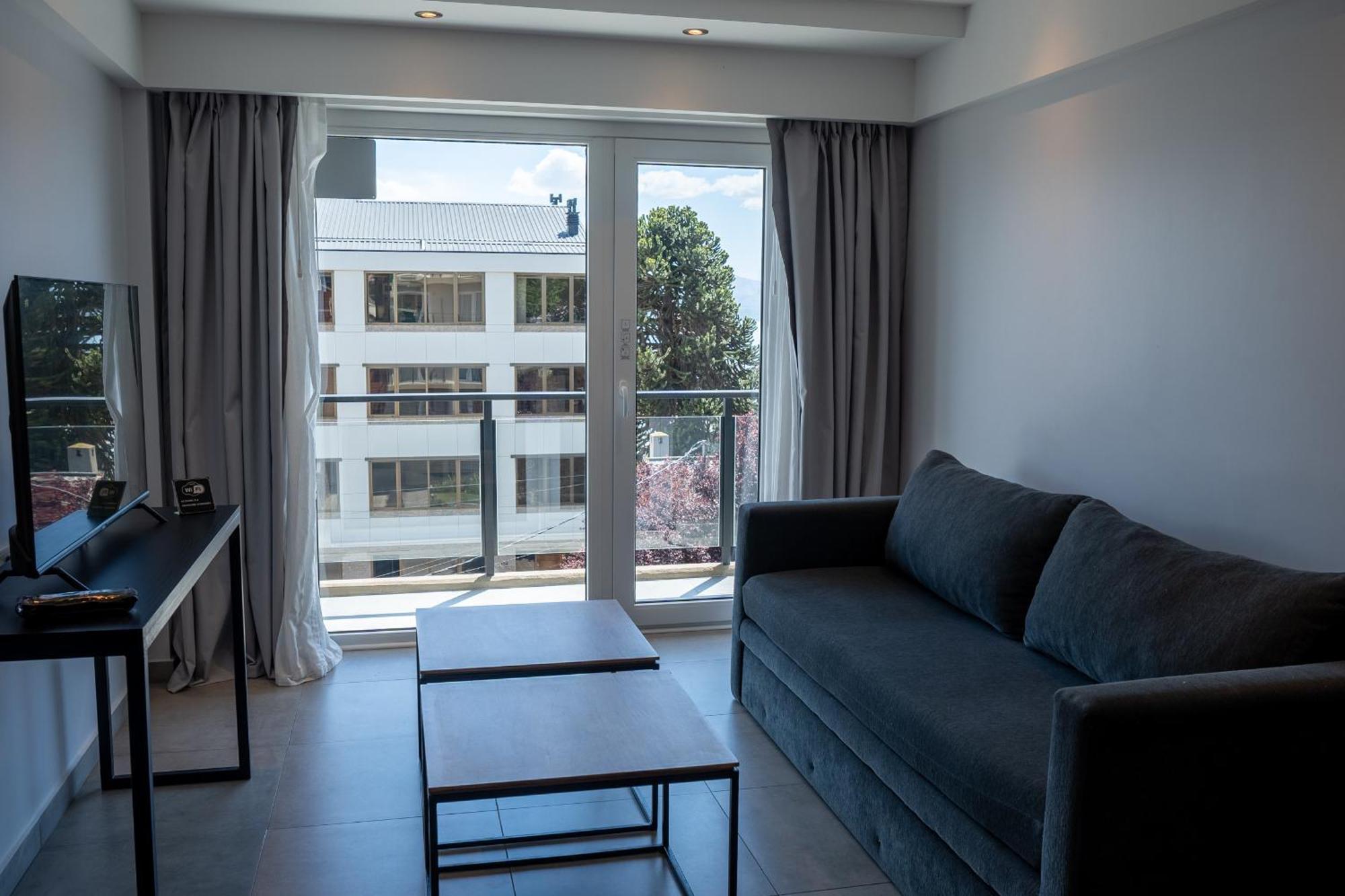 Portales De La Patagonia Apartments Сан-Карлос-де-Барілоче Екстер'єр фото