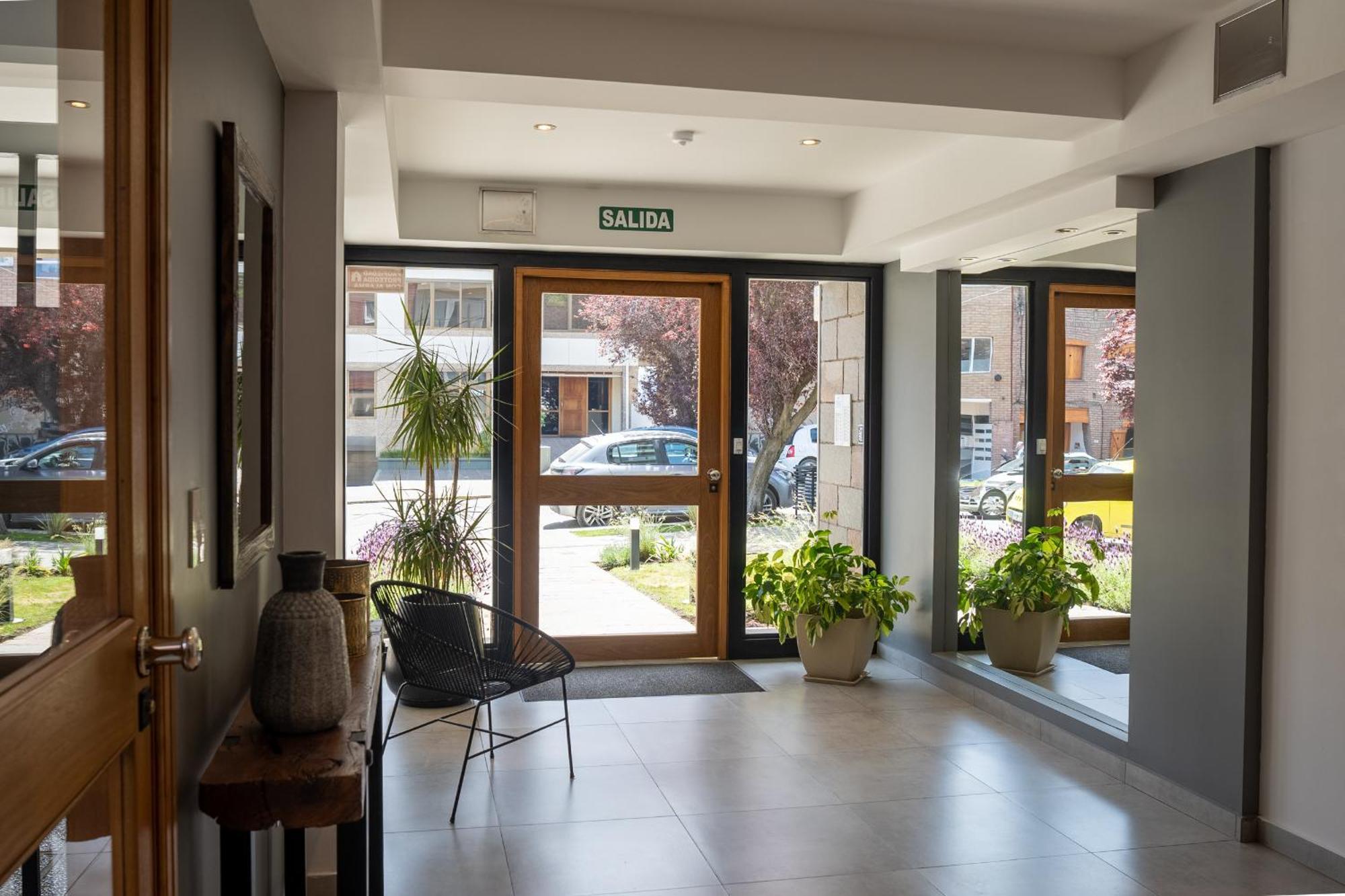 Portales De La Patagonia Apartments Сан-Карлос-де-Барілоче Екстер'єр фото